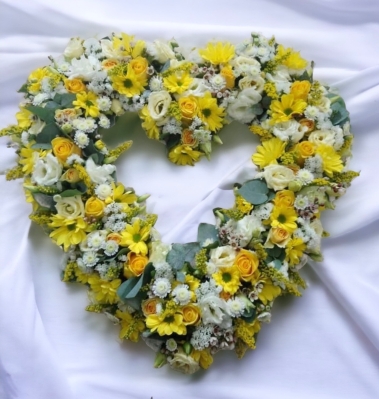Mixed Yellow and White Open Heart