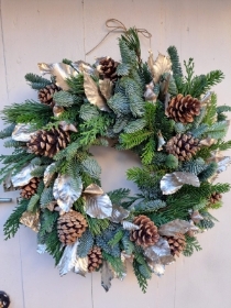 Frosted Pines & Cones